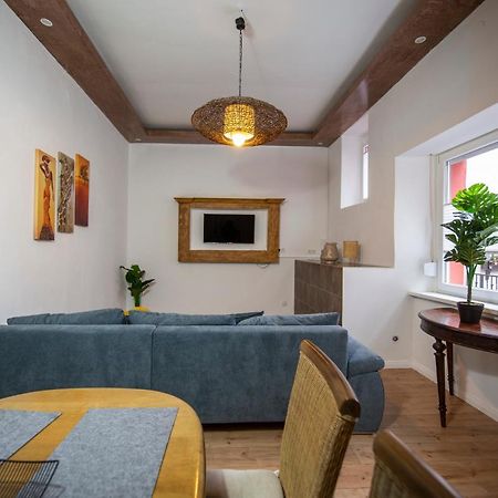 Apartment Mit Kleinem Innenhof Im Erdgeschoss Fuer Bis Zu 4 Personen Клотен Екстериор снимка