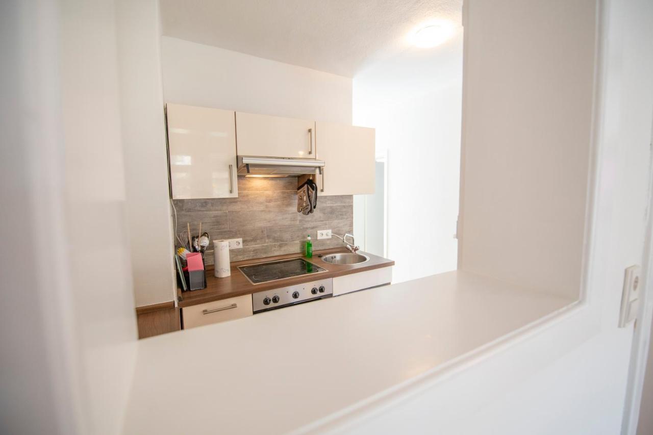 Apartment Mit Kleinem Innenhof Im Erdgeschoss Fuer Bis Zu 4 Personen Клотен Екстериор снимка