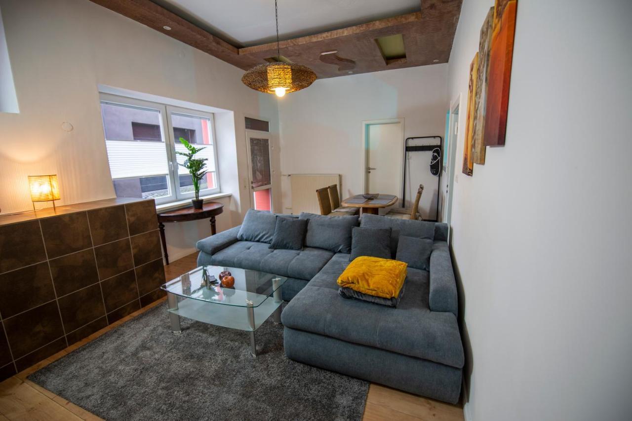 Apartment Mit Kleinem Innenhof Im Erdgeschoss Fuer Bis Zu 4 Personen Клотен Екстериор снимка